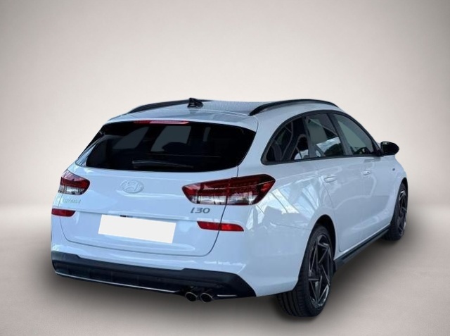 Bild 2 Hyundai i30 N-Line 1.5 T-GDI mHev DCT / Navi / ACC / Si.