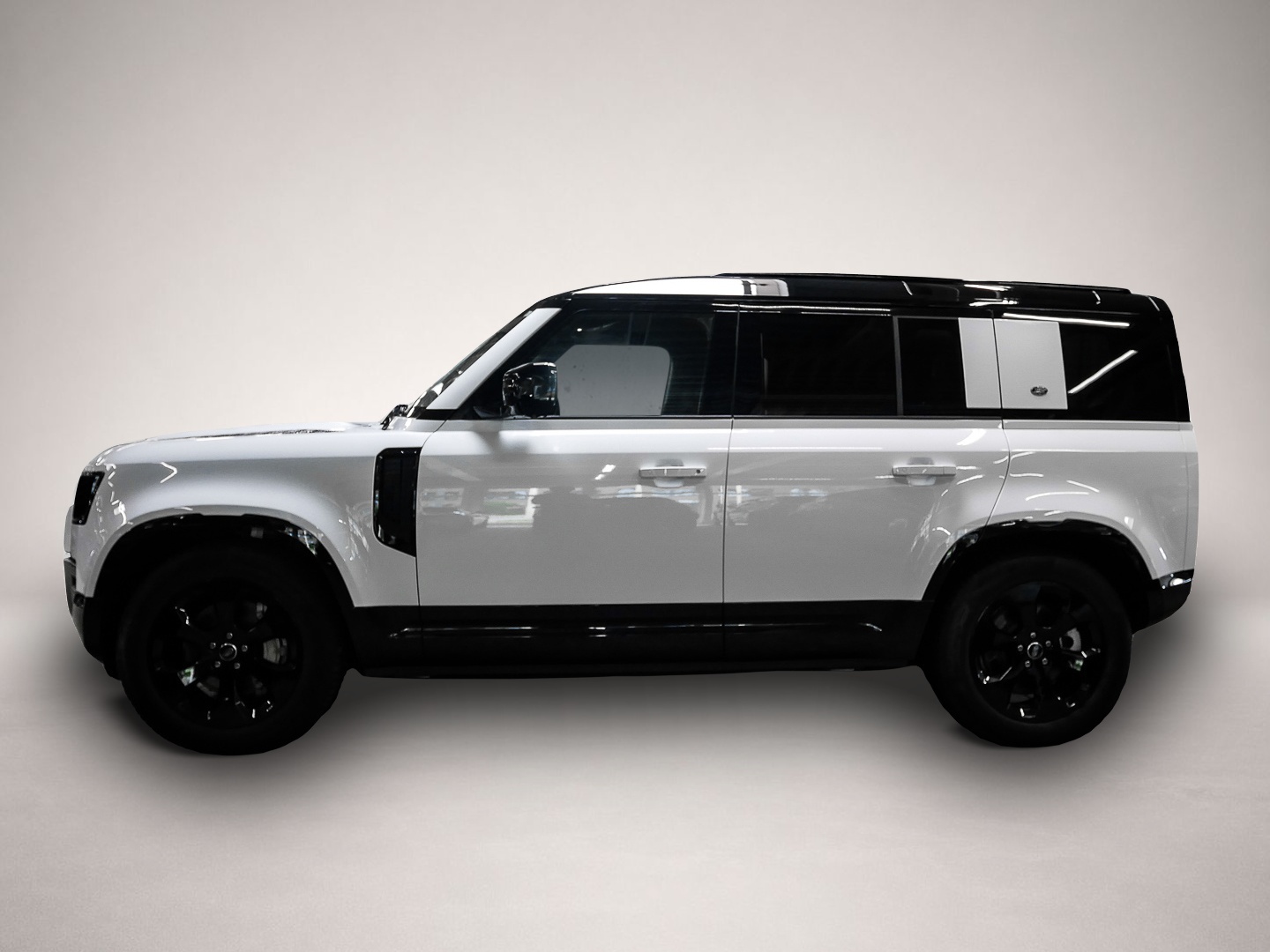 Bild 6 Land Rover Defender 110 X-Dynamic SE P400 Luftfederung AD N
