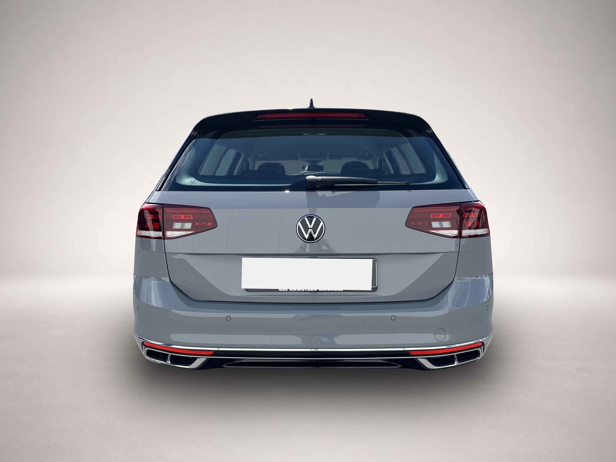 Bild 7 Volkswagen Passat Variant 1.5 TSI DSG R-Line STHZ Navi Trav