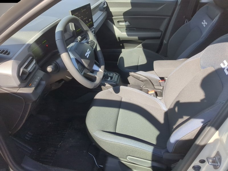 Bild 4 Dacia Duster Hybrid 155 Expression SHZ LKHZ Navi