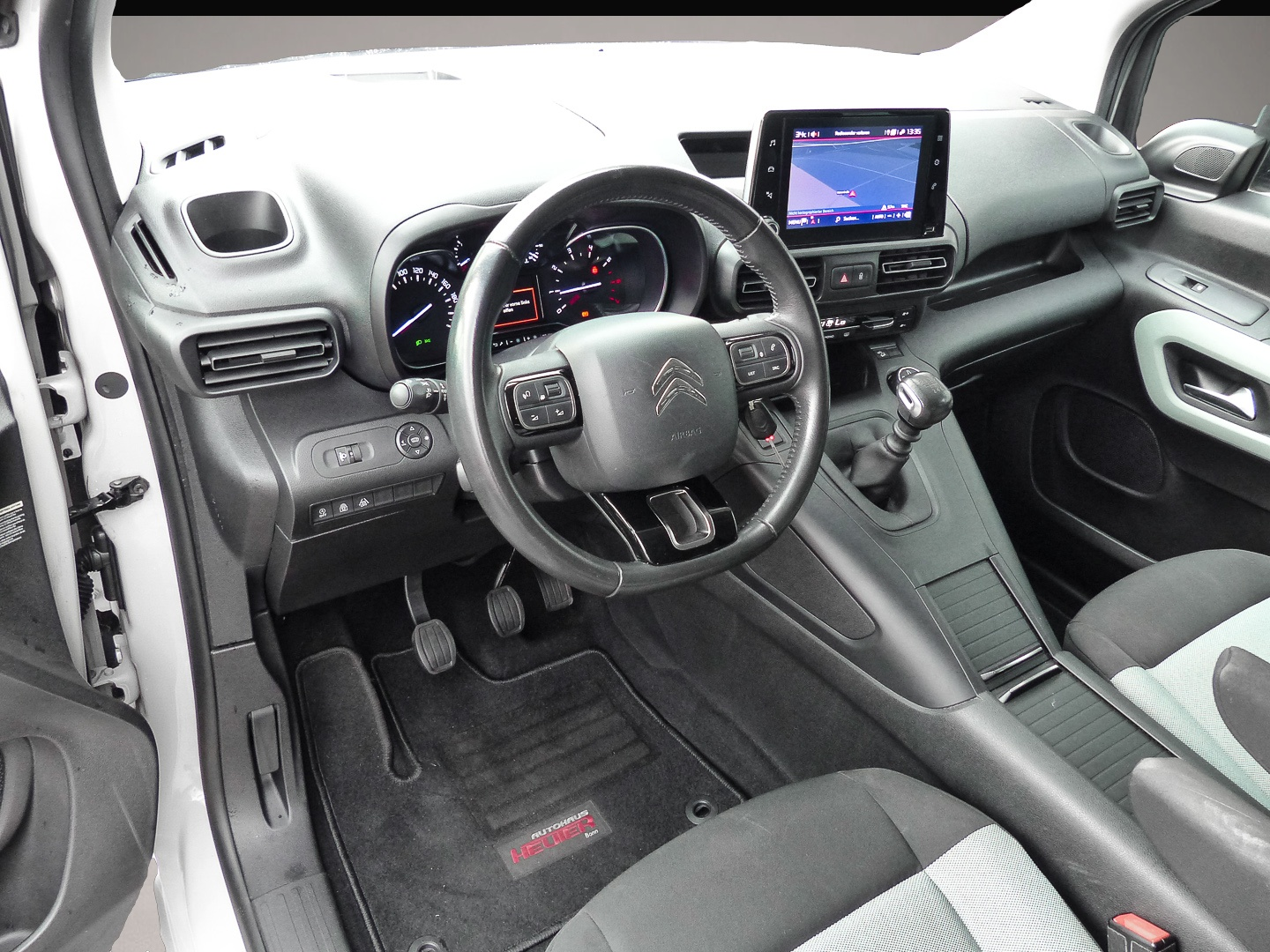 Bild 4 Citroën Berlingo Shine M HUD AHK-abnehmbar Navi Apple Ca