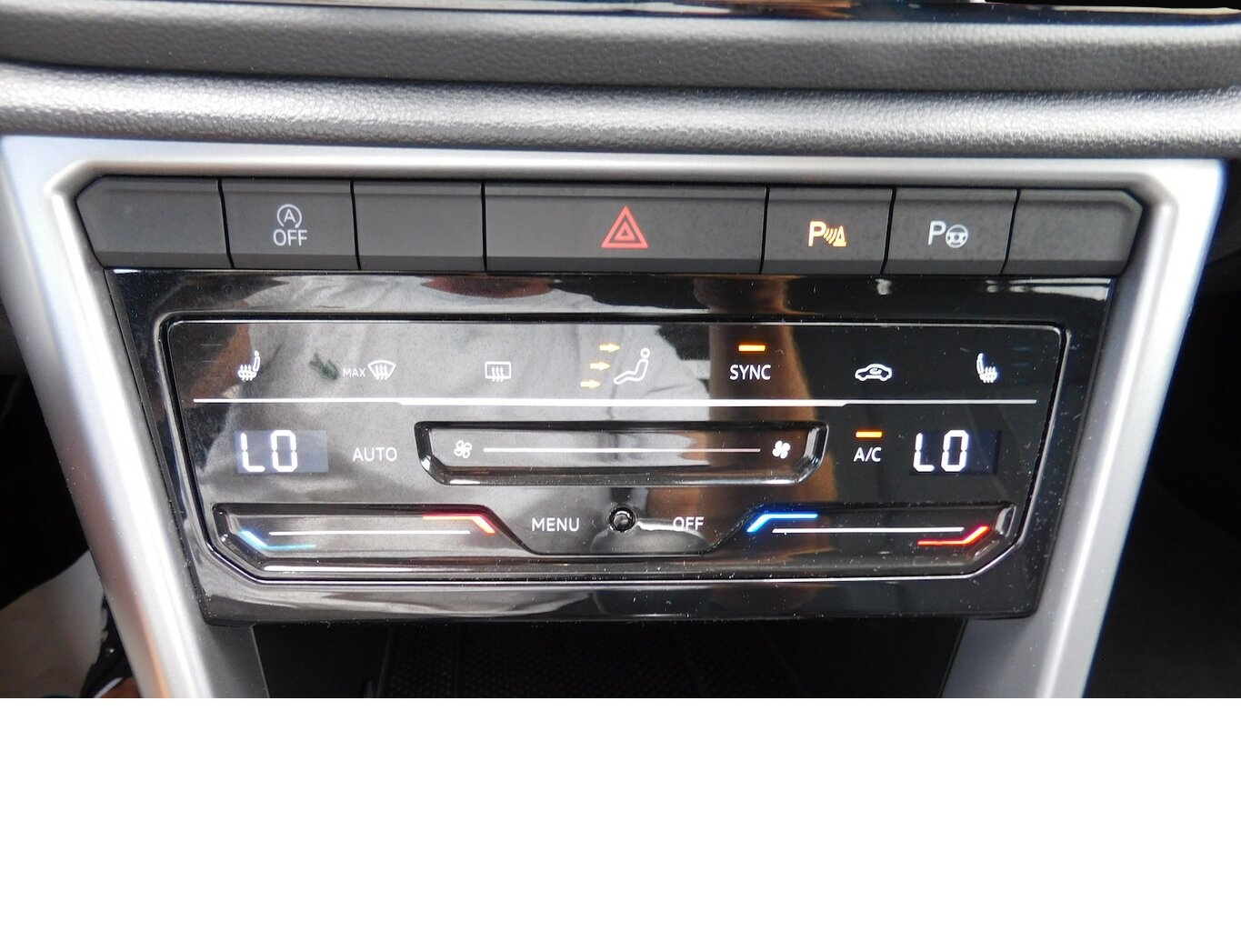 Bild 7 Volkswagen T-Roc 1.0 Life TSI BMT Navi Klima...