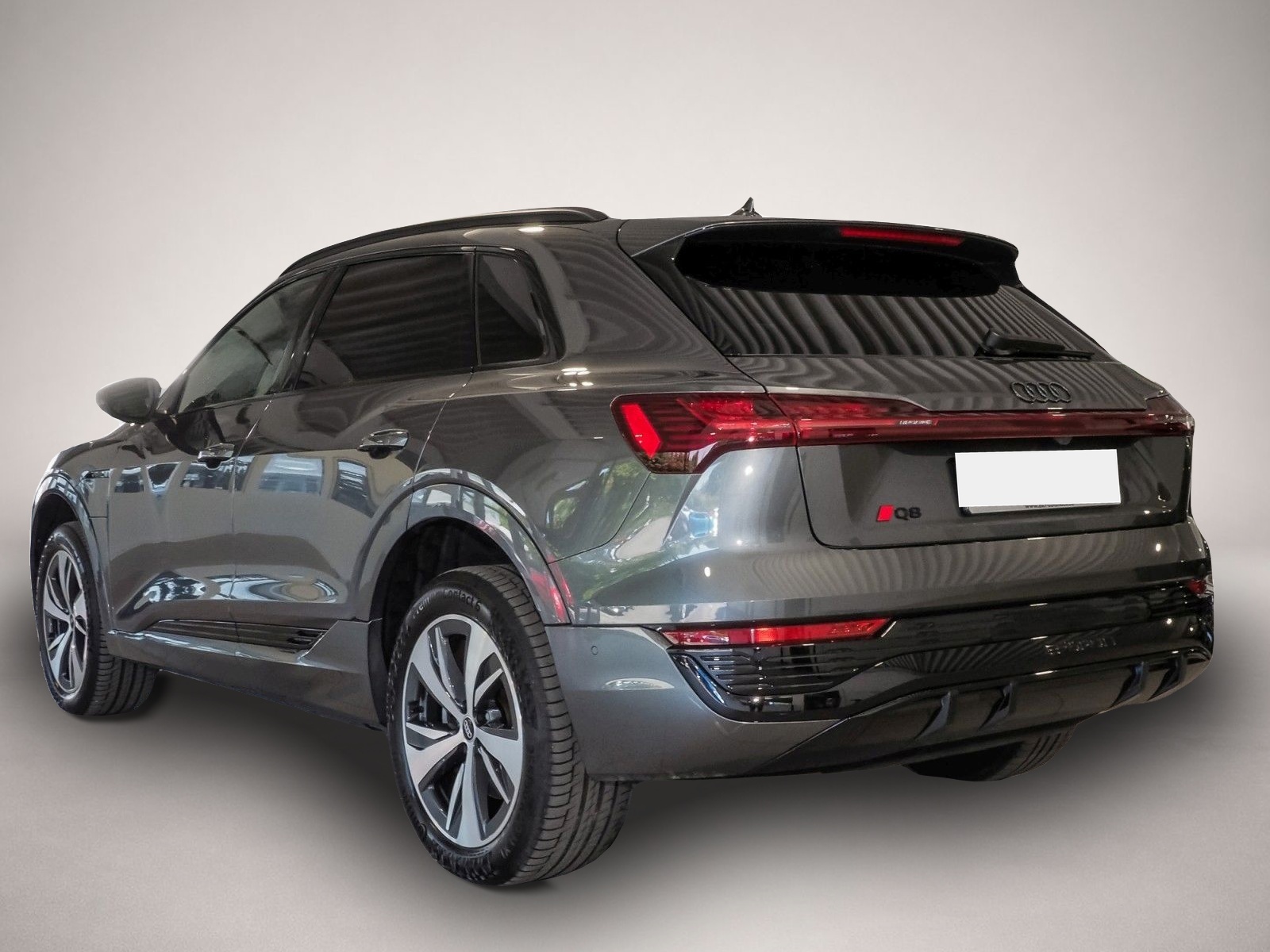 Bild 4 Audi Q8 e-tron 50 quattro S Line-MMI Navi Plus*AHK*Ka