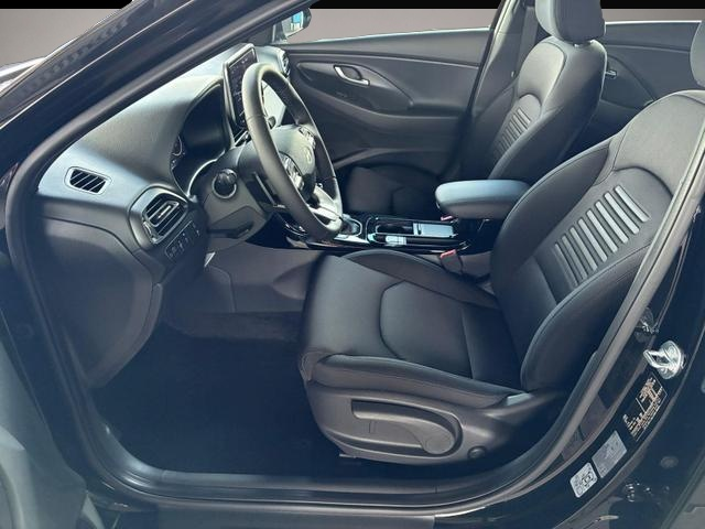 Bild 4 Hyundai i30 Comfort Plus 1.0 TGDI DCT / ACC / Keyless / Tot.