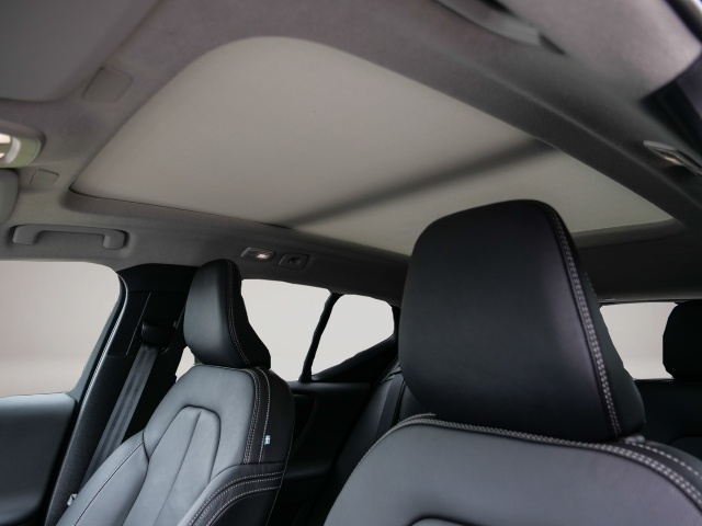 Bild 5 Volvo XC40 Ultimate Dark 2WD StandHZG Leder Digitales