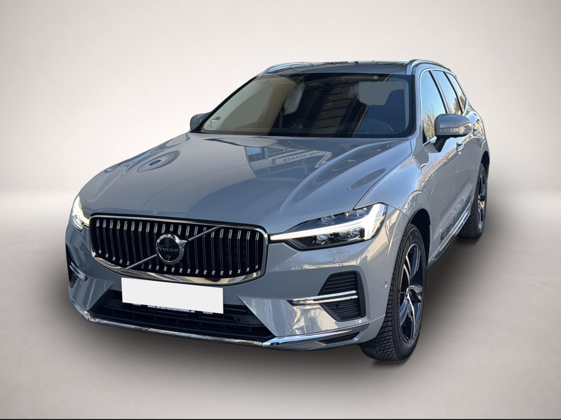 Fotografie Volvo XC60 XC 60 Ultra Bright Recharge Plug-In Hybrid AWD L