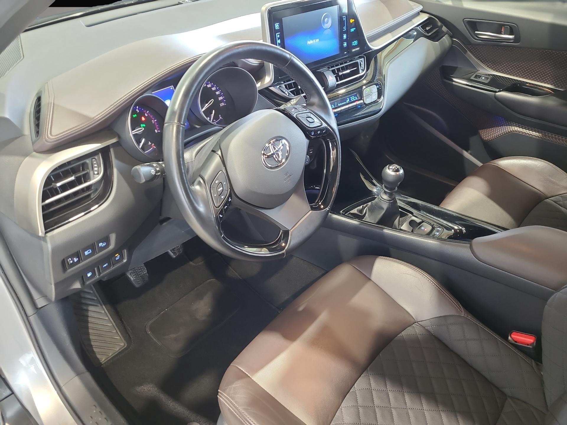 Fotografie 6 des Toyota C-HR Bluetooth Vollleder Klima Einparkhilfe