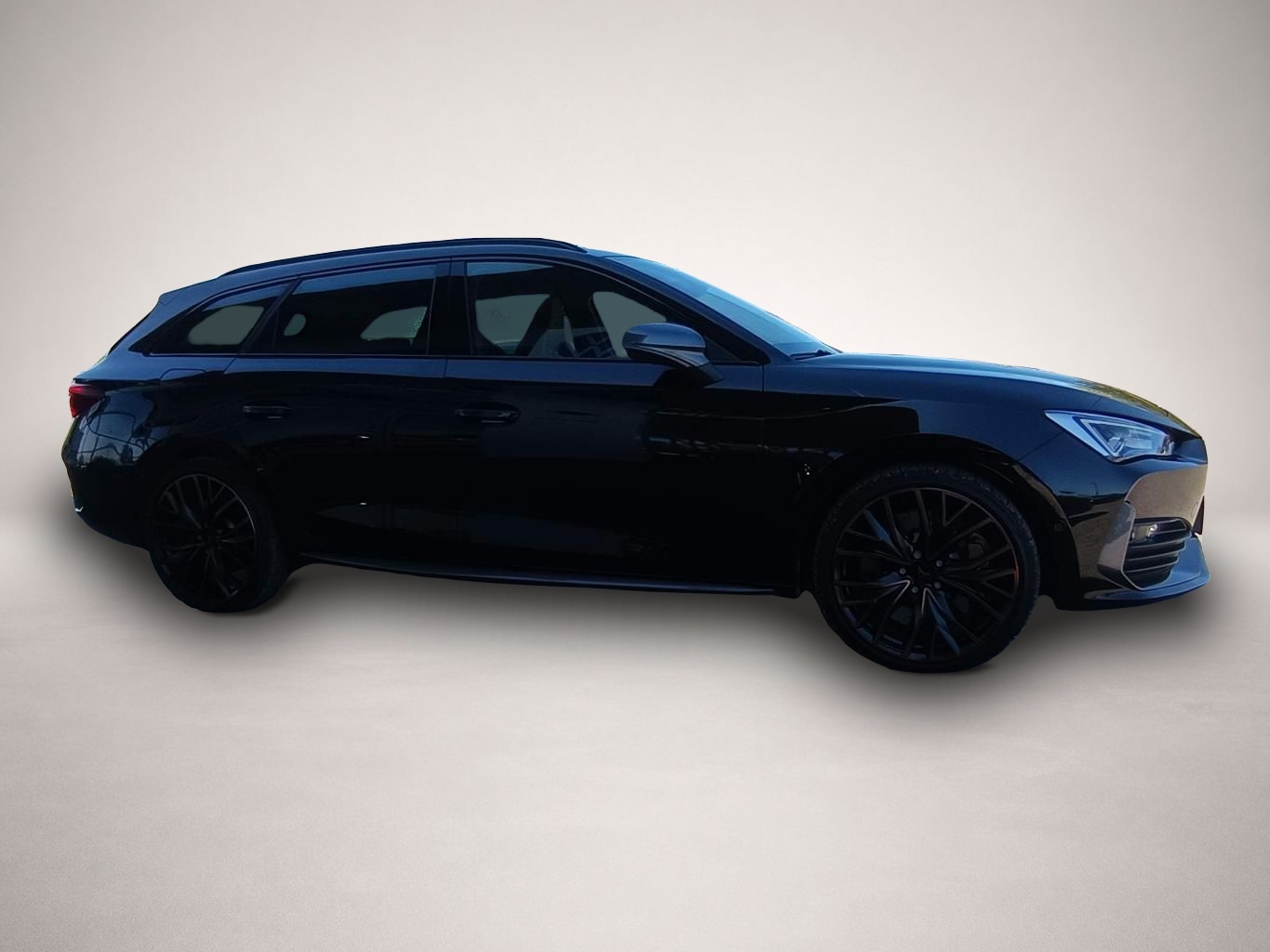 Fotografie 6 des Cupra Leon ST 1.4 TSI DSG eHybrid VZ BREMBO+AHK+SUPER-