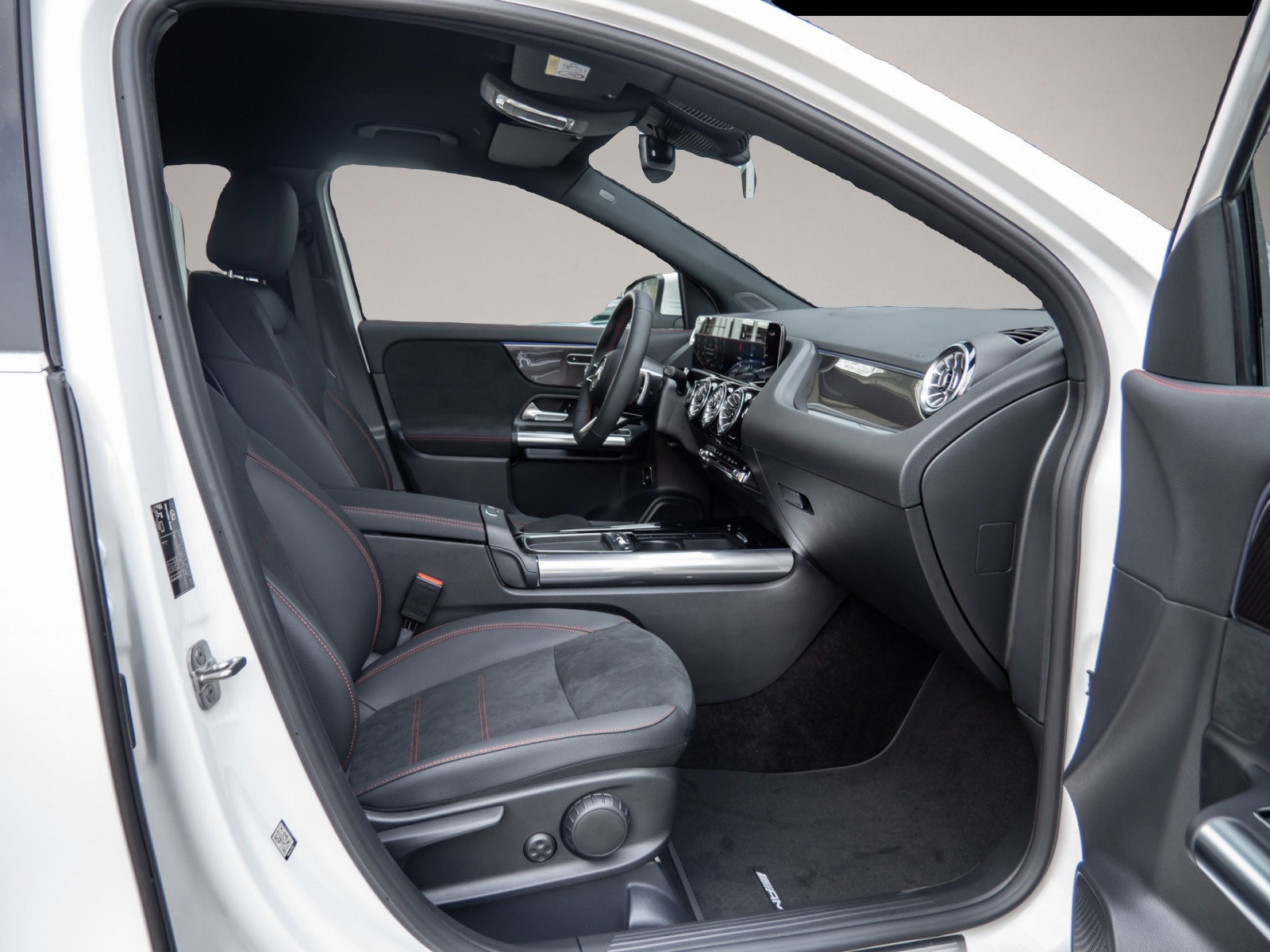 Bild 2 Mercedes-Benz GLA 200