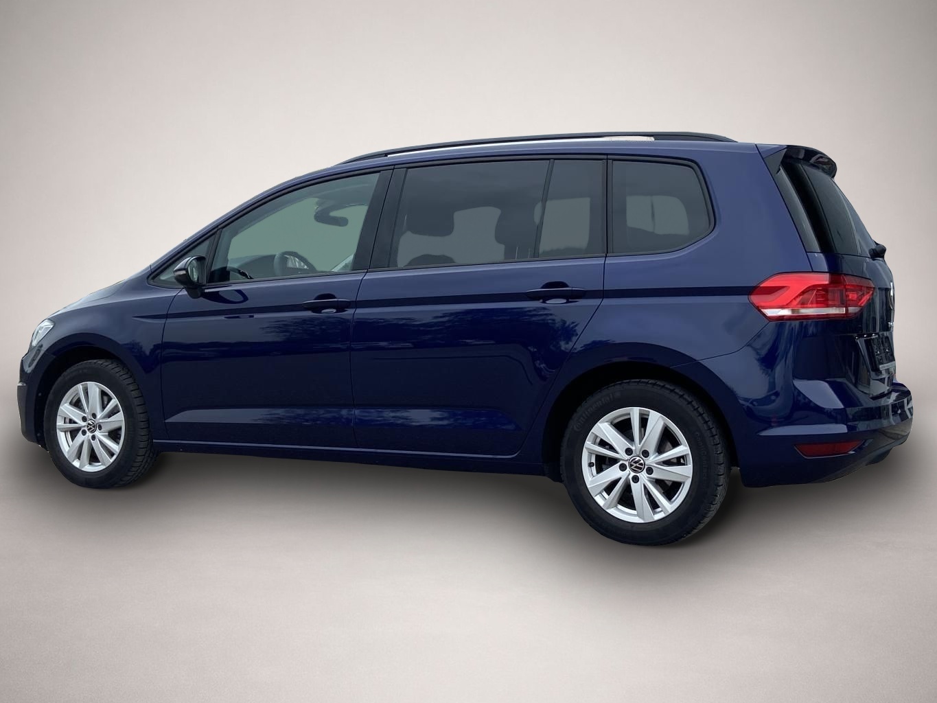 Fotografie 3 des Volkswagen Touran 1.5 TSI COMFORTLINE 7-SITZER GARANTIE+ACC