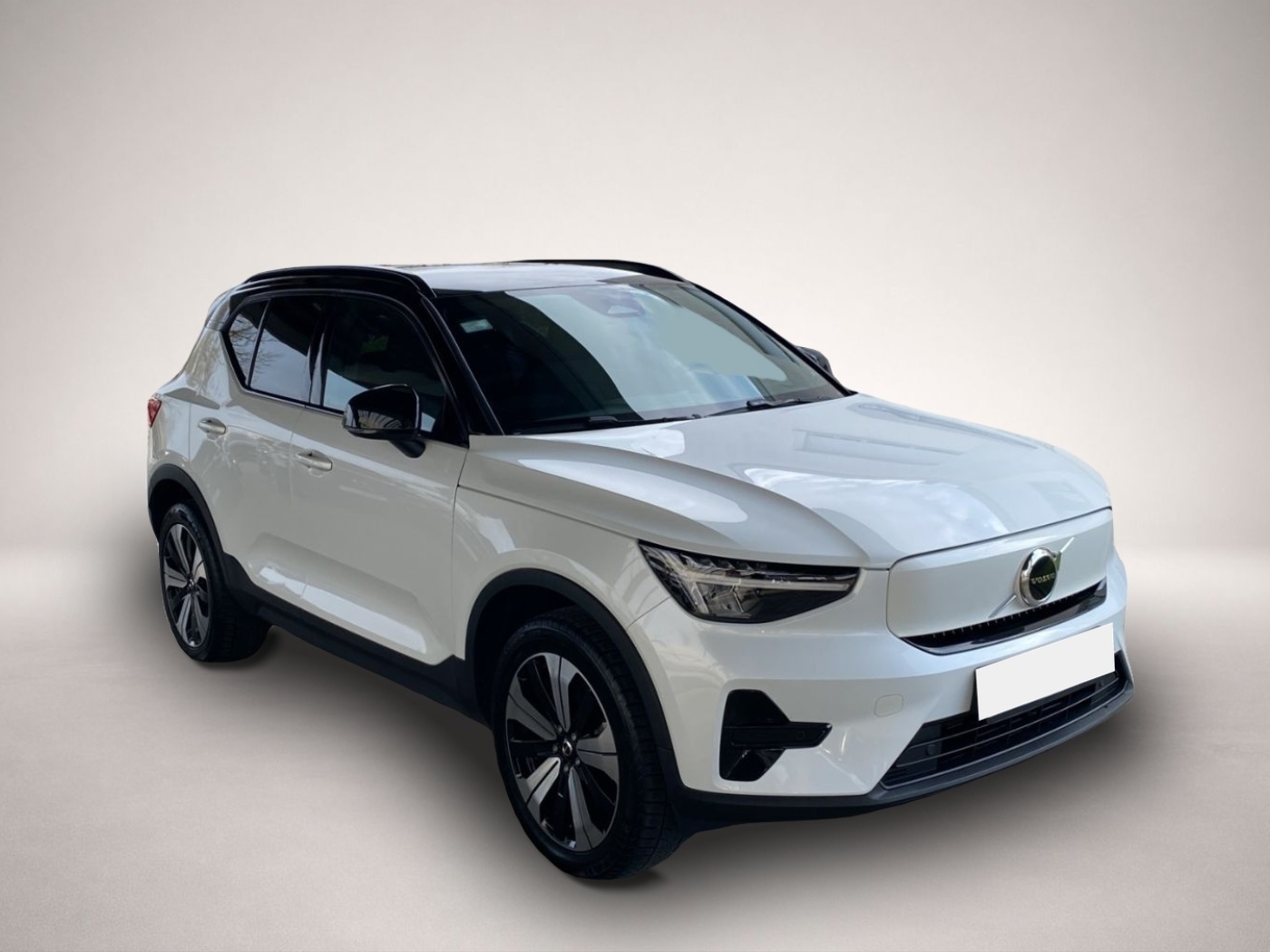Bild 6 Volvo XC40 P8 Plus Recharge Pure Electric ACC*AHK*LED*
