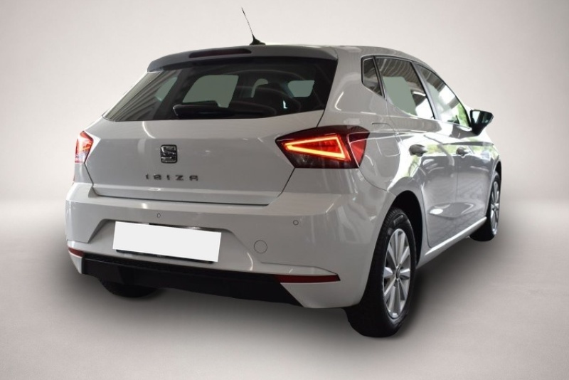 Fotografie 4 des Seat Ibiza 1.0 TSI Style ACC Navi Kamera Sitzh