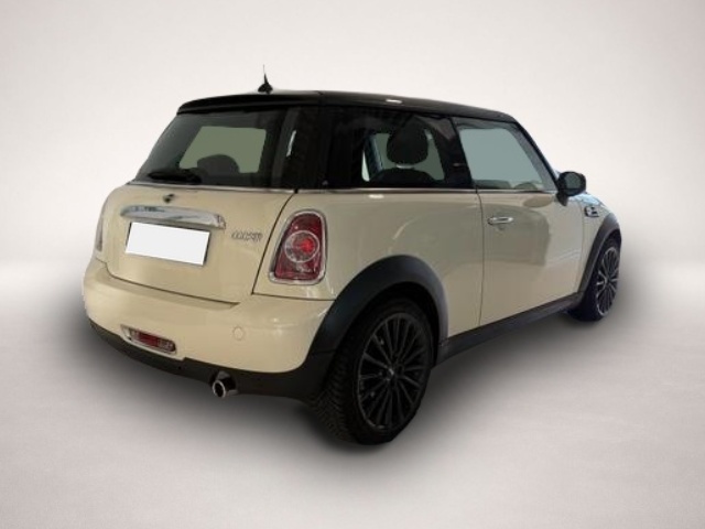 Bild 4 Mini Cooper 90 kW PDC hinten, Klimaautomatik, S.