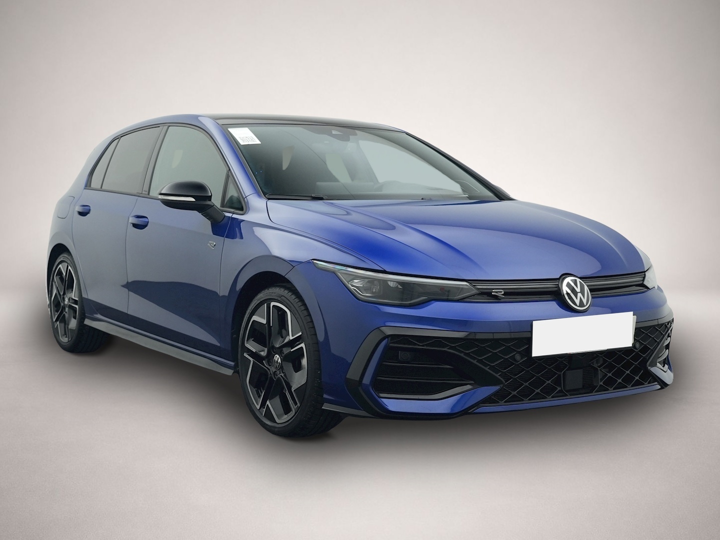 Fotografie 7 des Volkswagen Golf 8 1.5 eTSI DSG R-Line BLACK STYLE PANO IQ.L