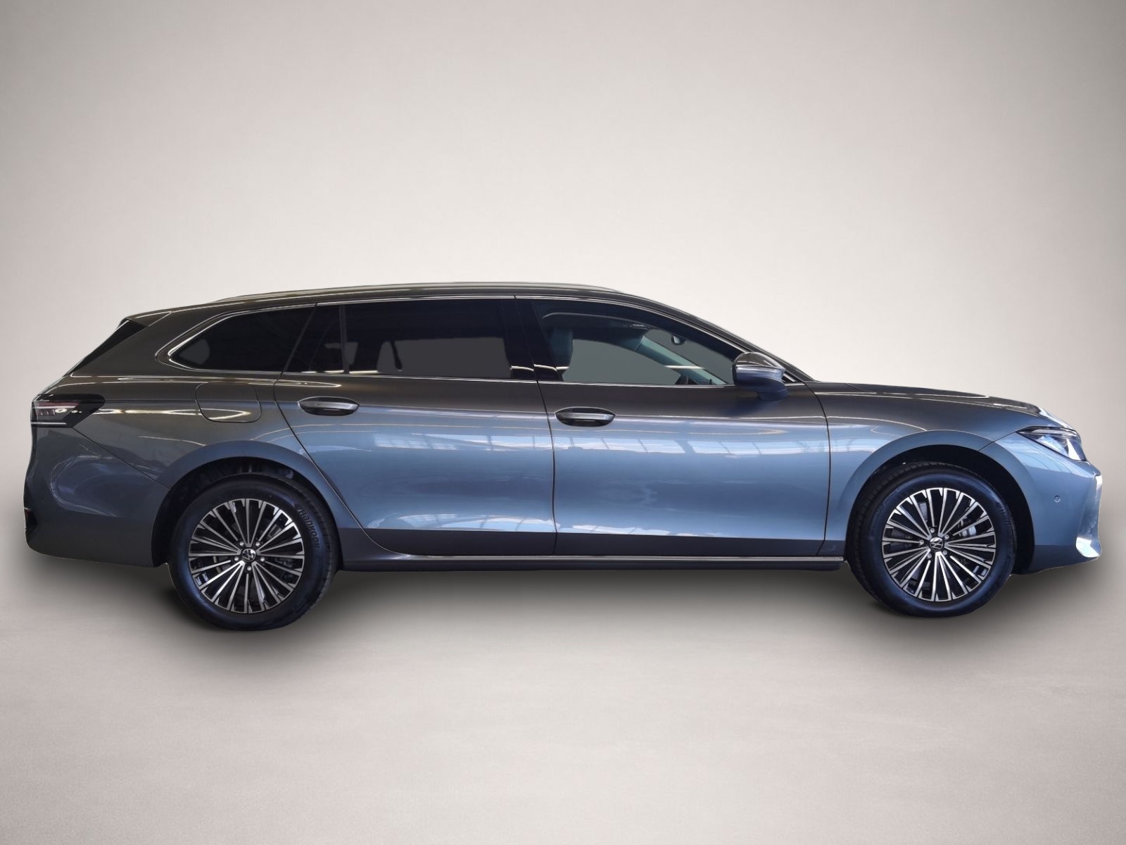 Bild 6 Volkswagen Passat Variant 1.5 TSI Hybrid Elegance Matrix*AC