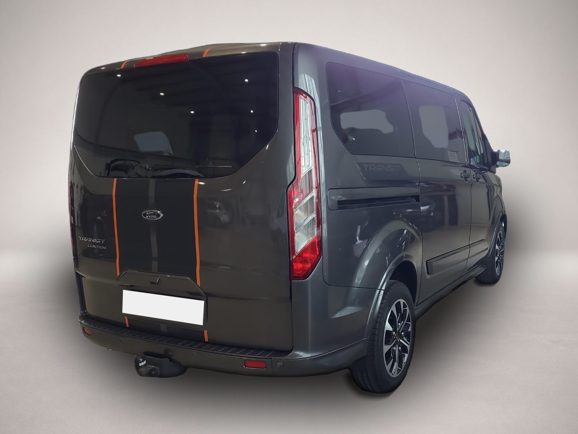 Bild 3 Ford Transit Custom Sport L1 5-Sitzer AHK / Standheiz