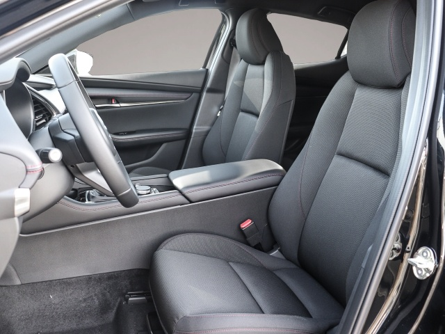 Bild 6 Mazda 3 Homura 2.5L e-SKYACTIV G 140PS 6MT FWD
