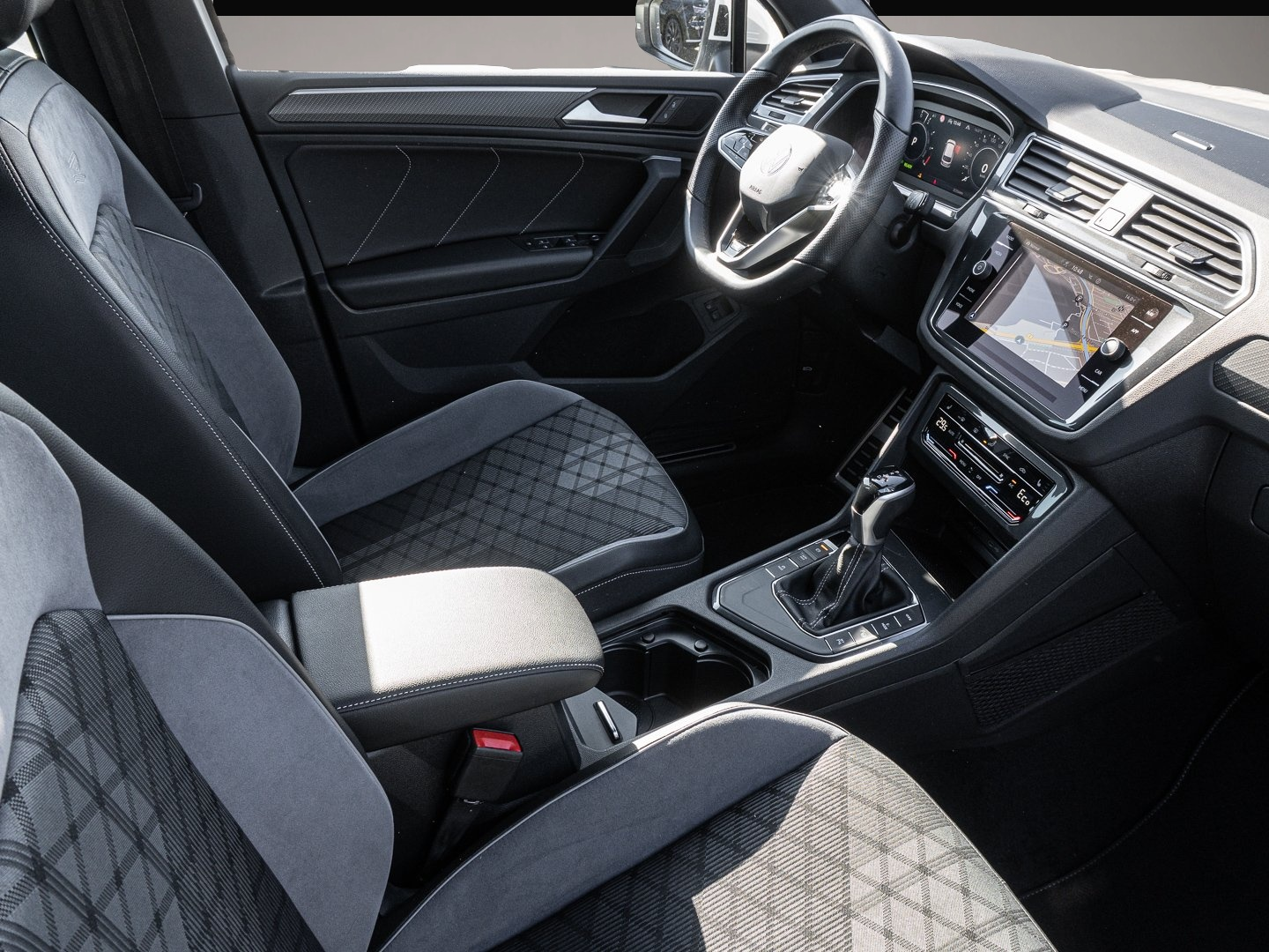 Bild 5 Volkswagen Tiguan 1.4 eTSI eHybrd DSG R-Line