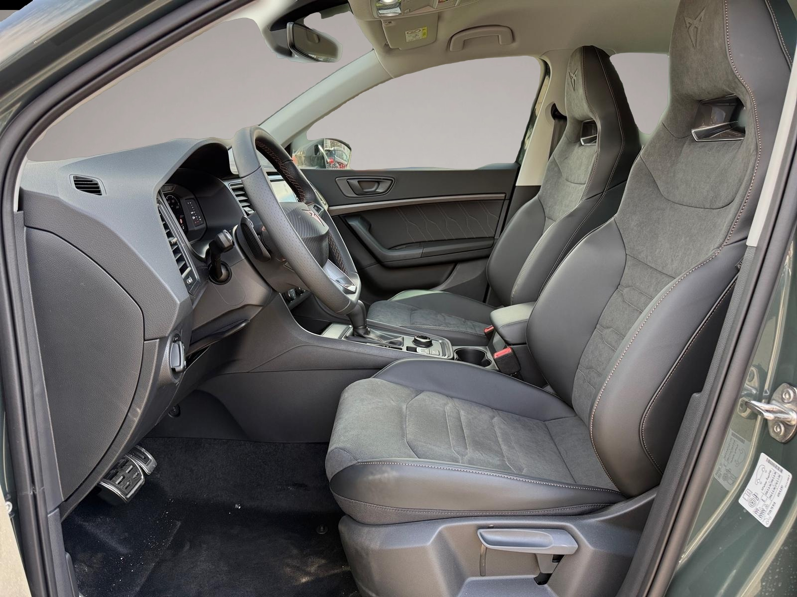 Bild 2 Cupra Ateca 2.0 TSI DSG 4Drive NAVI ACC AHK LED Kamera