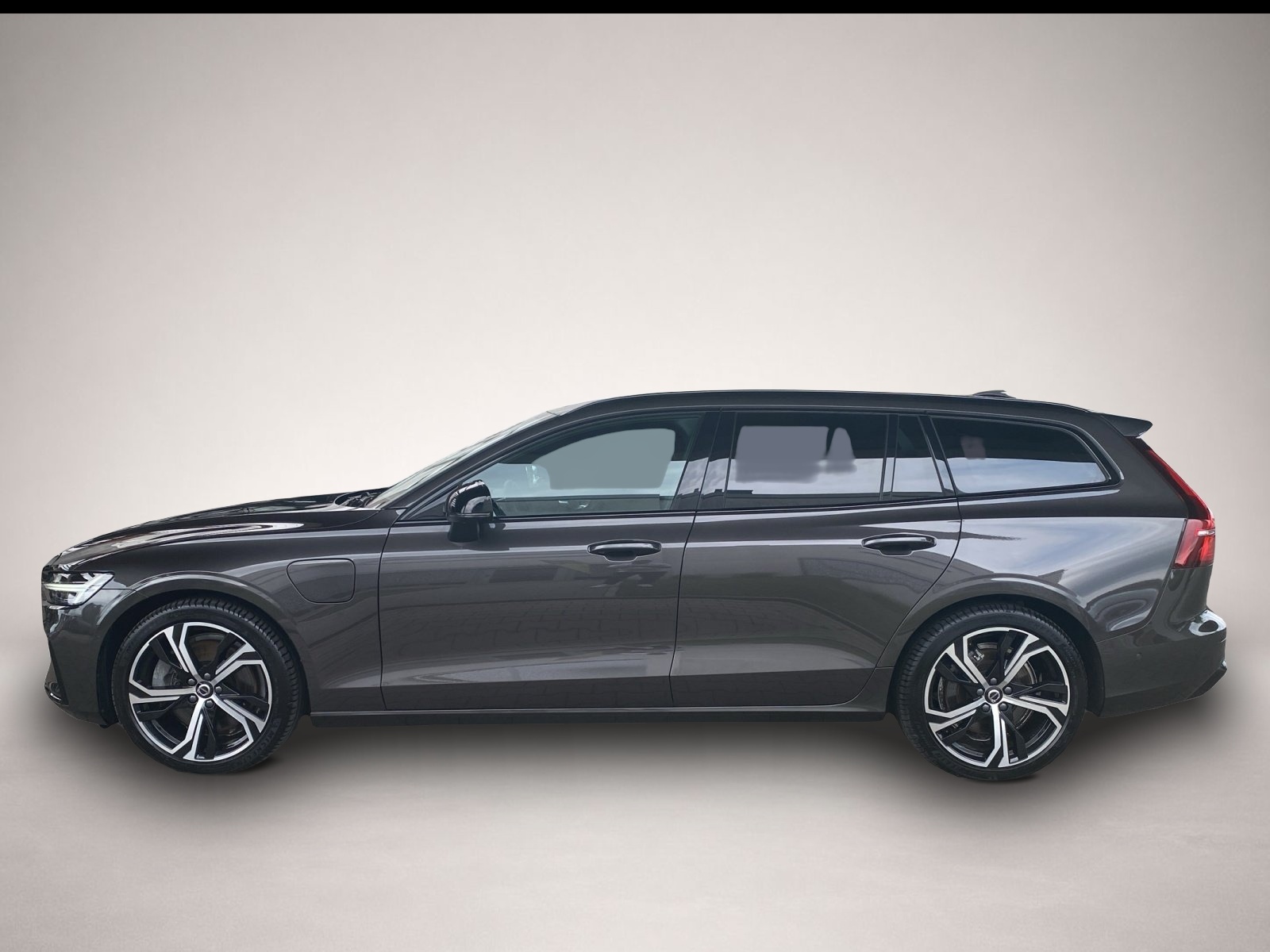 Fotografie 2 des Volvo V60 T8 Plus Dark Recharge AWD*AHK*WiPa*MMY*4xShz