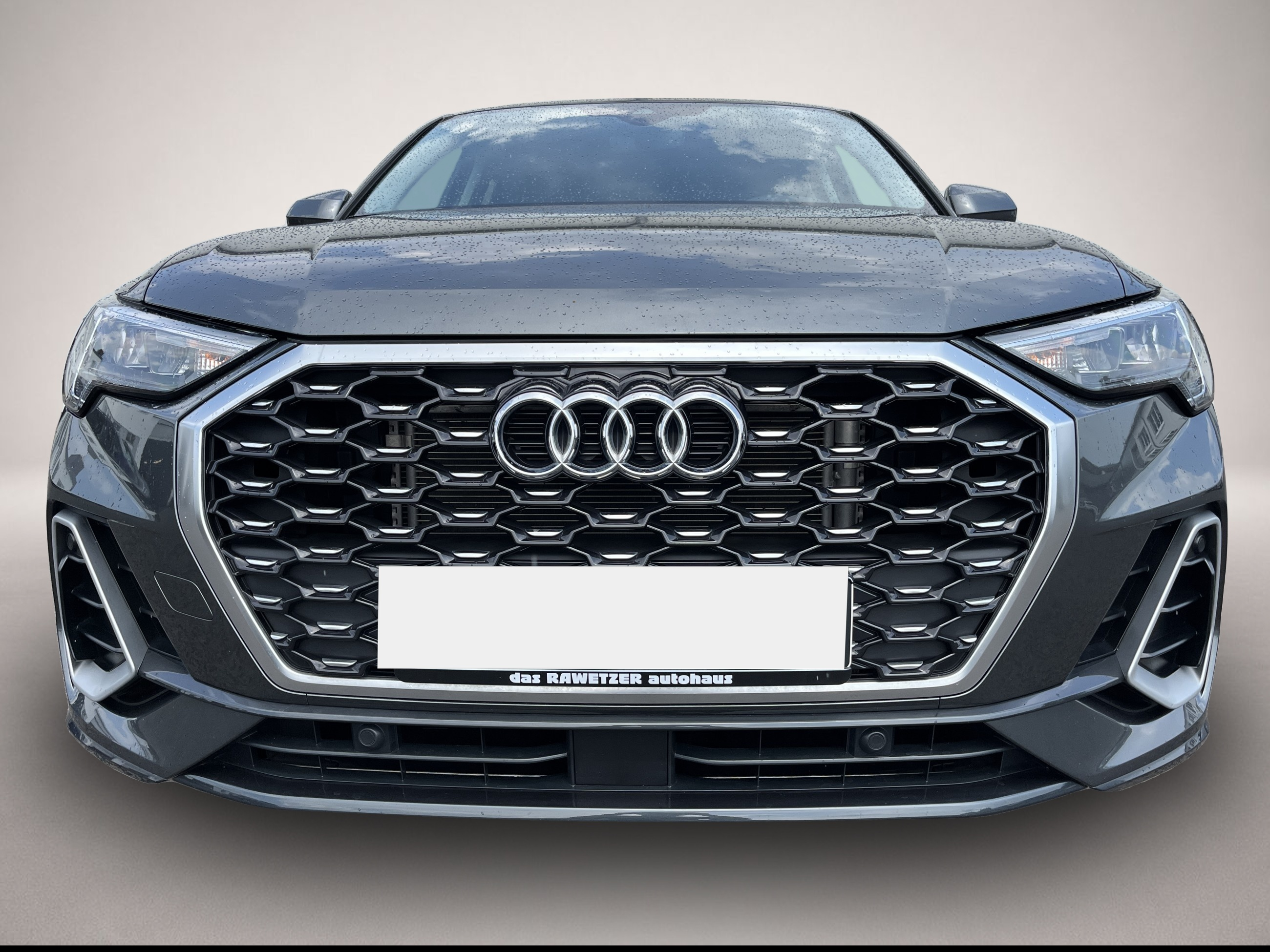 Bild 2 Audi Q3 Sportback 35 1.5 TFSI S line Navi SHZ LED DAB