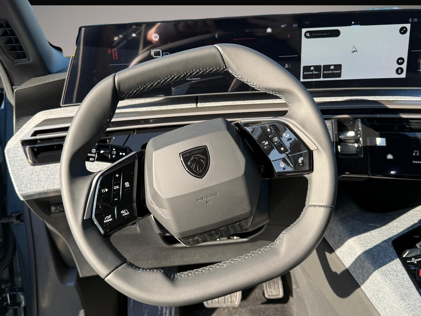 Bild 6 Peugeot 3008 Hybrid Allure ACC 21