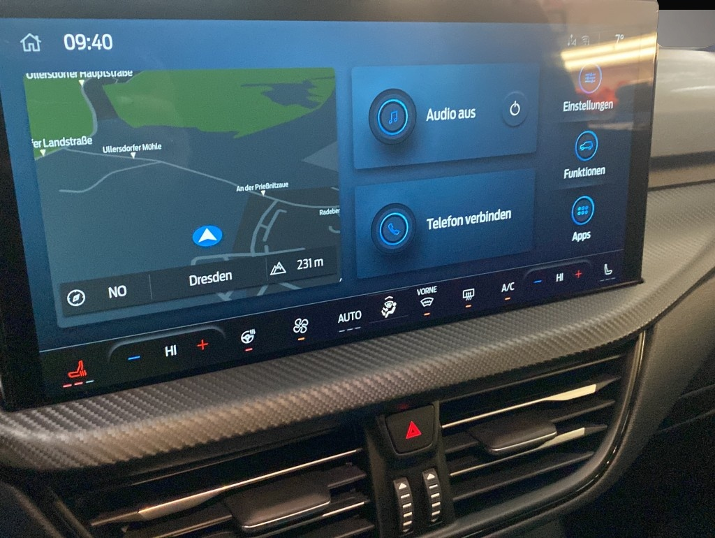Fotografie 7 des Ford Kuga 1.5 EB ST-Line X*20 Zoll*Pano*B+O*ACC