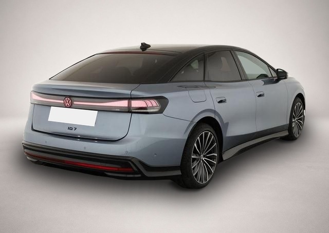 Fotografie 1 des Volkswagen ID.7 Pro 210 kW ID.7 Pro Black, HuD, IQ.Light, IQ.Dr.