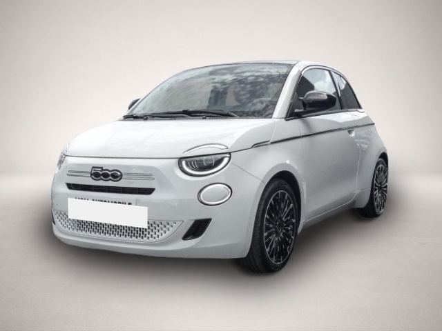 Fotografie Fiat 500 Hybrid 48 kW La Prima Navi LED Apple CarPlay