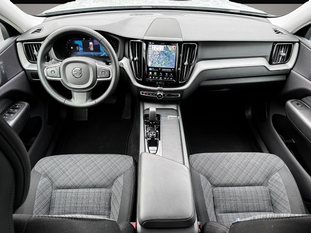 Bild 5 Volvo XC60 Core 2WD AHK Digitales Cockpit Soundsystem