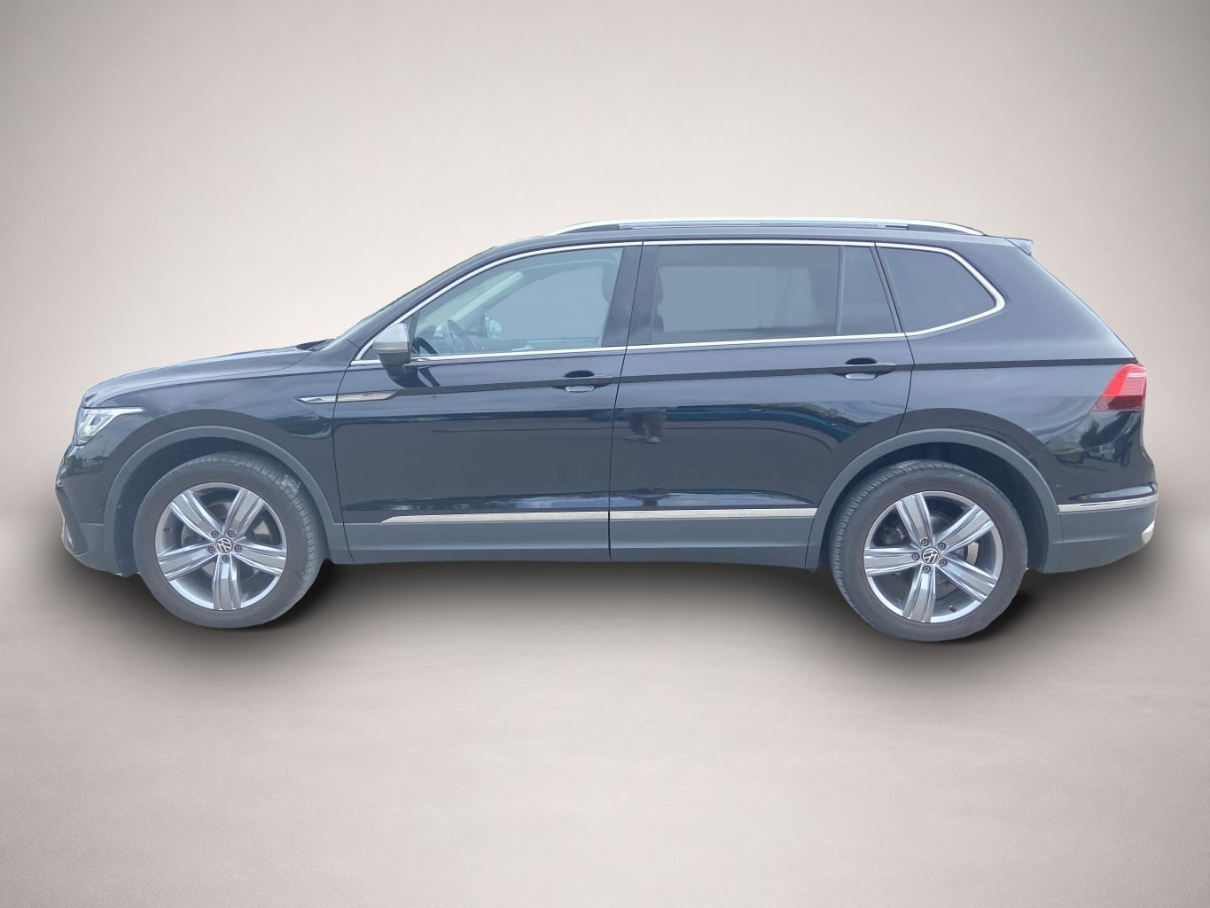 Bild 2 Volkswagen Tiguan Allspace 2.0 TSI DSG 4-MOTION Elegance 7-