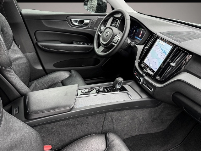 Bild 3 Volvo XC60 Plus Dark 2WD AHK Digitales Cockpit Memory