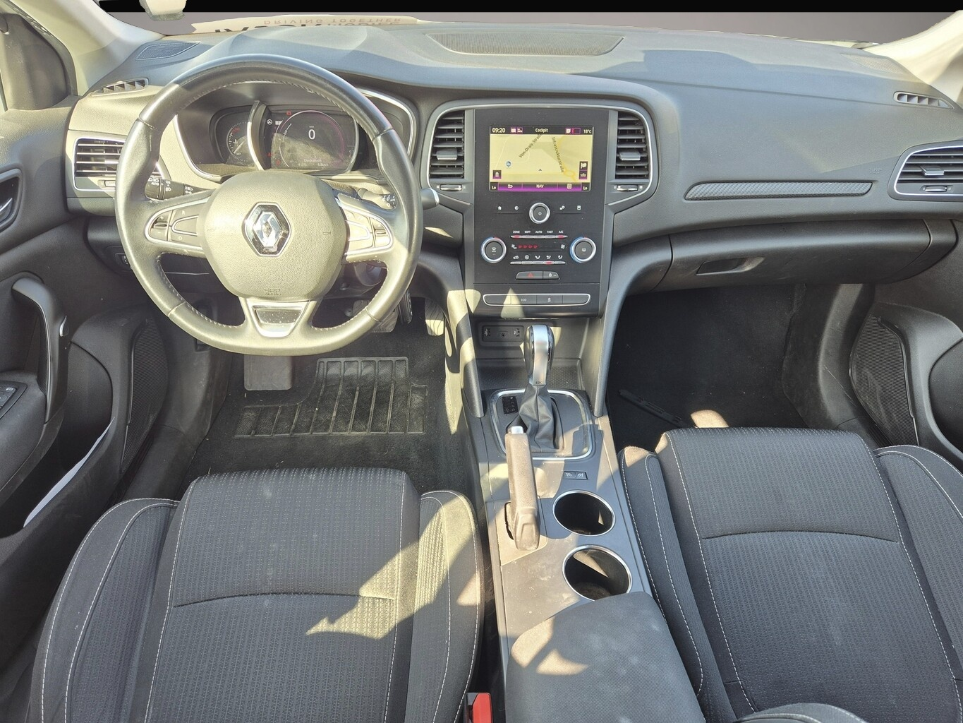 Bild 6 Renault Megane Grandtour 1.5 dCi 115 EDC Business Nav