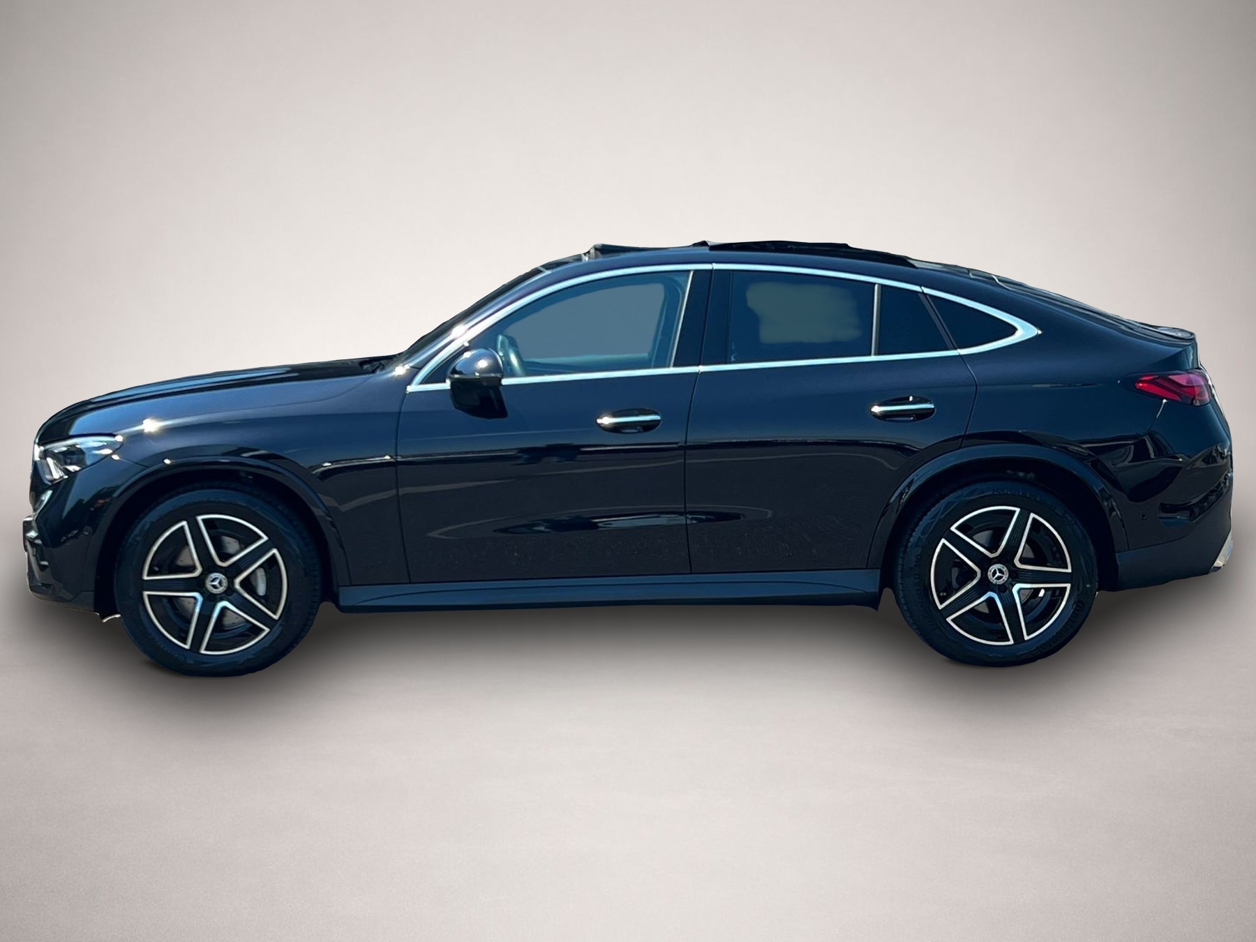 Bild 3 Mercedes-Benz GLC 300 d2.0 4-matic Coupe AMG+Pano+AHK+LEDER+