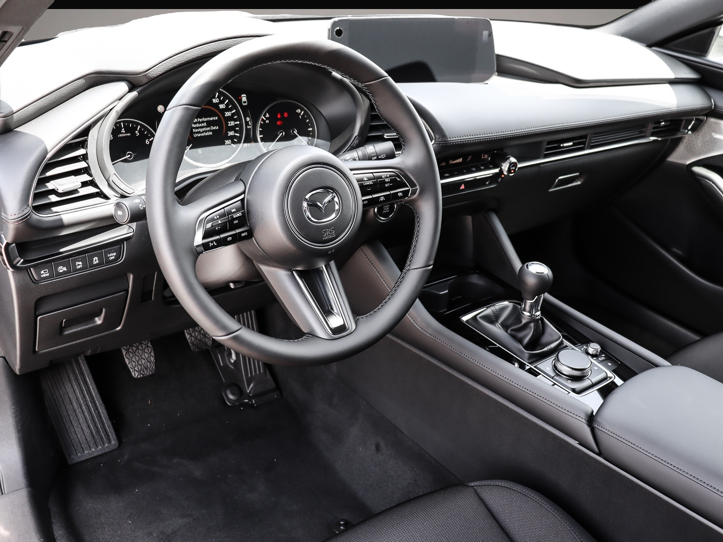 Bild 3 Mazda 3 Exclusive-Line 2.0L e-SKYACTIV X 186ps 6MT FWD