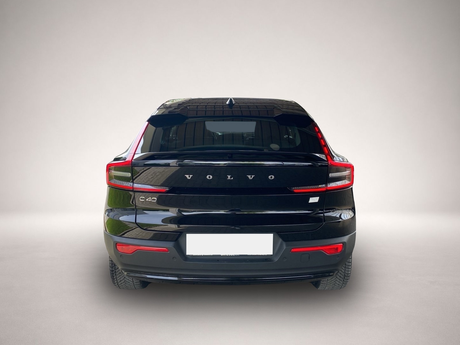 Fotografie 4 des Volvo C40 Twin Plus Recharge Pure Electric ACC*AHK*LED