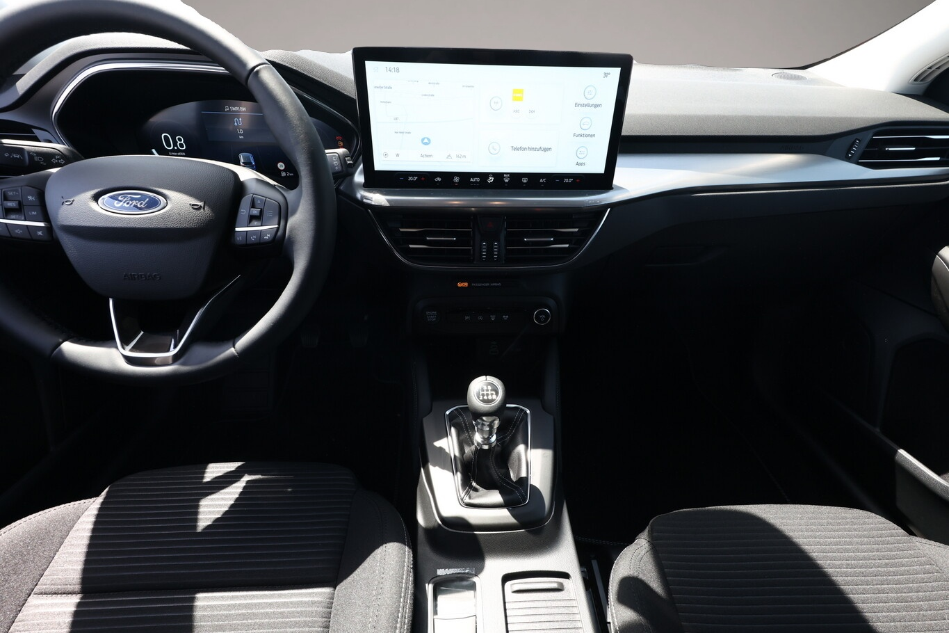 Fotografie 7 des Ford Focus Titanium X ACC Nav LED Kam TotW KeyFree