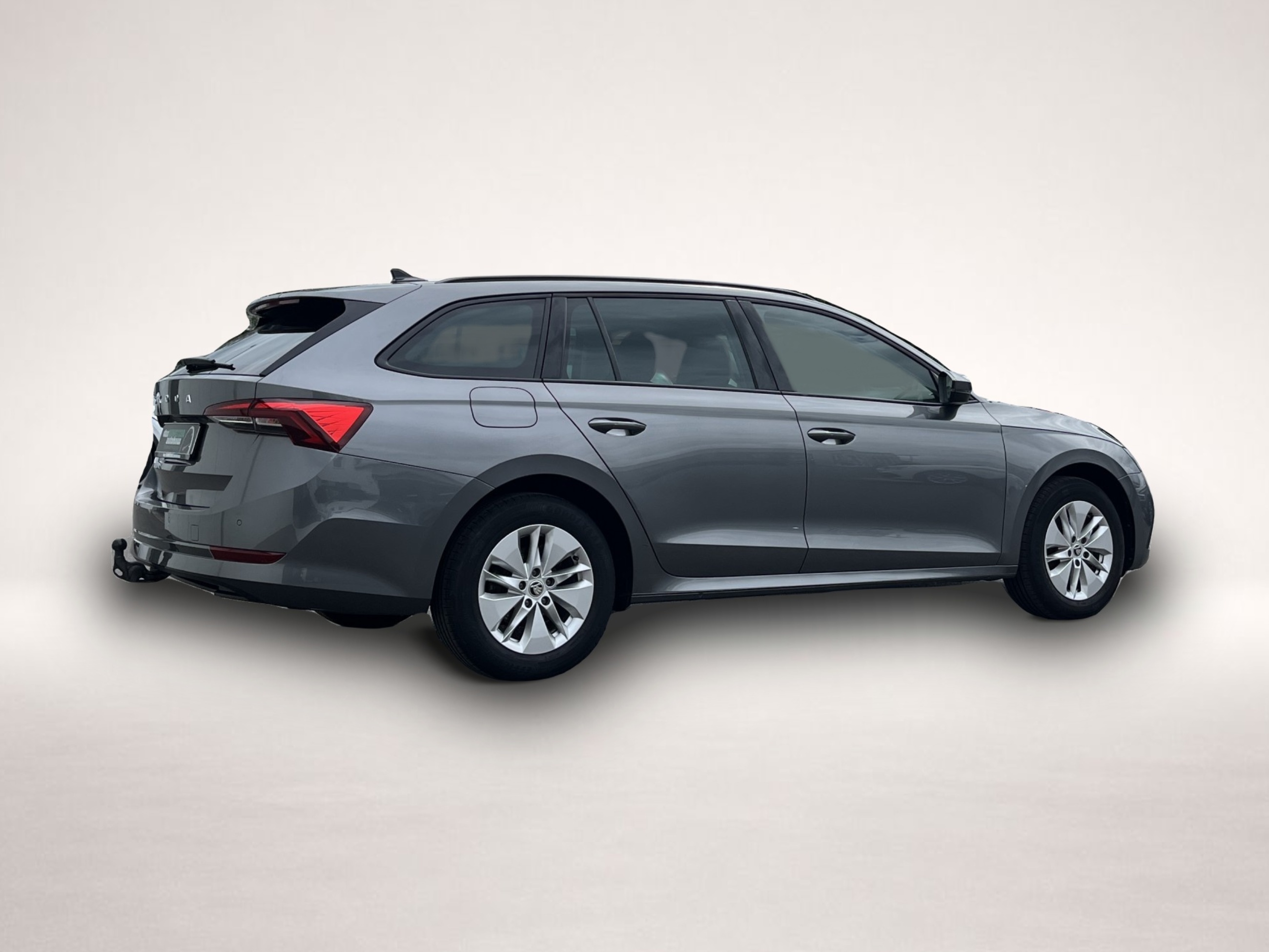 Bild 6 Skoda Octavia Combi 2.0 TDI DSG Blackline 156¤ m.20% A
