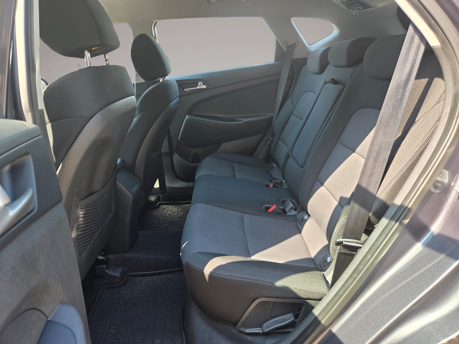 Bild 5 Hyundai TUCSON CRDi 1.6 Style 2WD NAV KAM LM