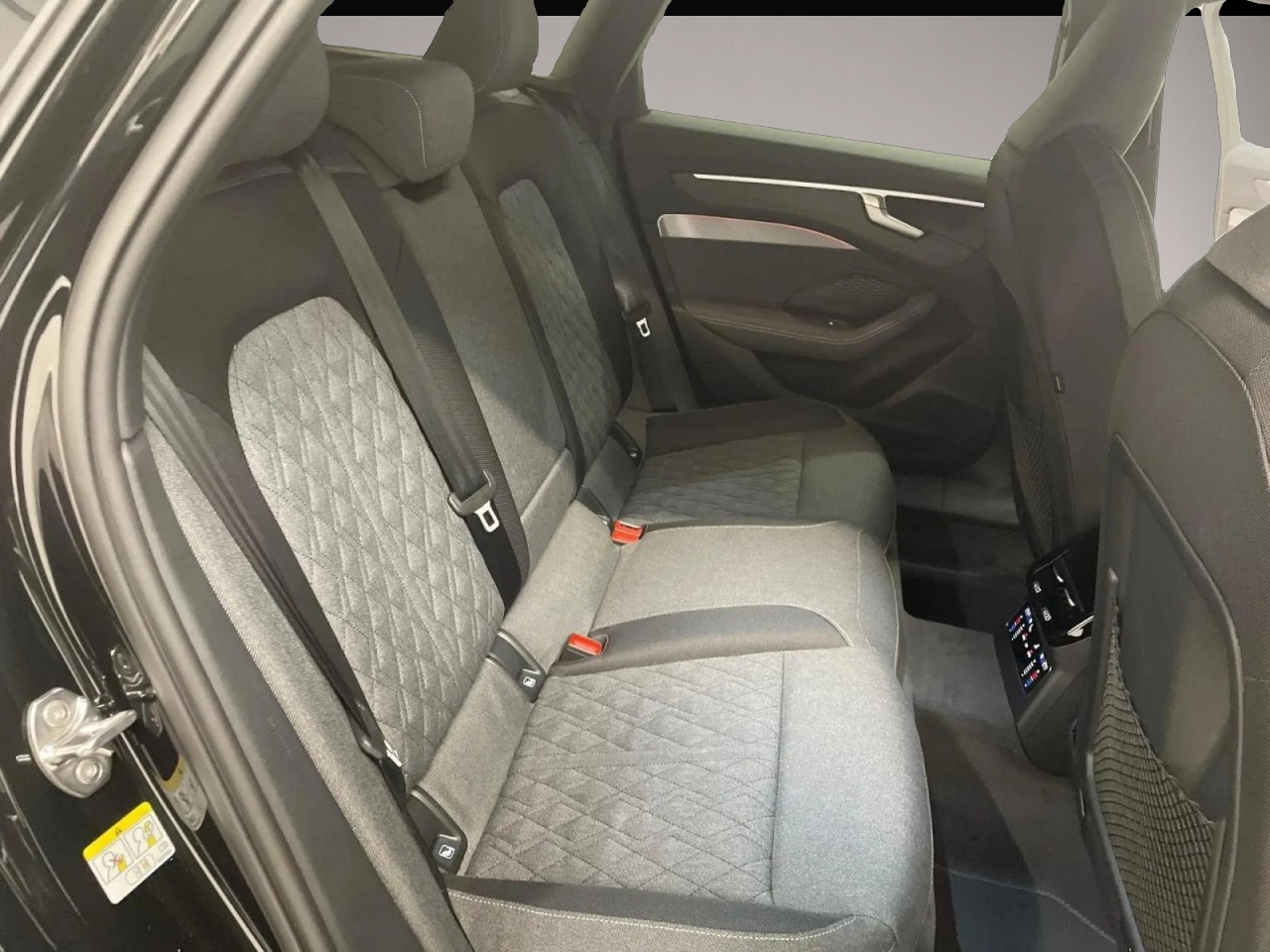 Bild 8 Audi quattro A6 Avant 2.0 TDI quattro +20 Zoll LM +AHK +Stand