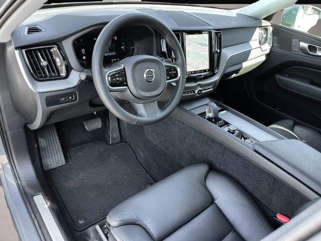 Bild 4 Volvo XC60 Plus Bright Recharge Plug-In Hybrid AWD T8