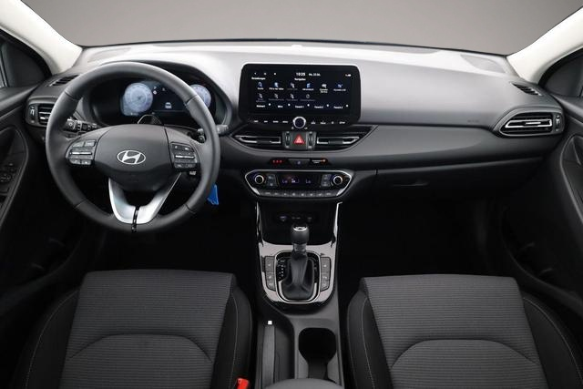 Bild 3 Hyundai i30 1.6 T-GDI DCT, Navi, Kamera, Winter, 16-Zoll, 5.