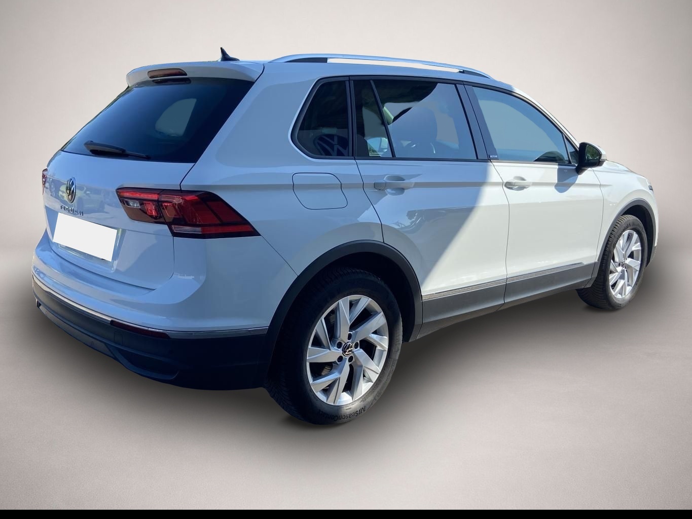 Bild 5 Volkswagen Tiguan 1.5 TSI LIFE ACTIVE APP-CONNECT+KAMERA+NA