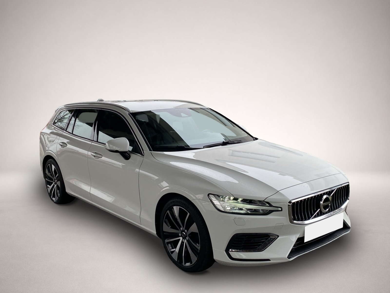 Bild 6 Volvo V60 Inscription T6 AWD WiPa*StHzg*RFK*LKA*DAC*