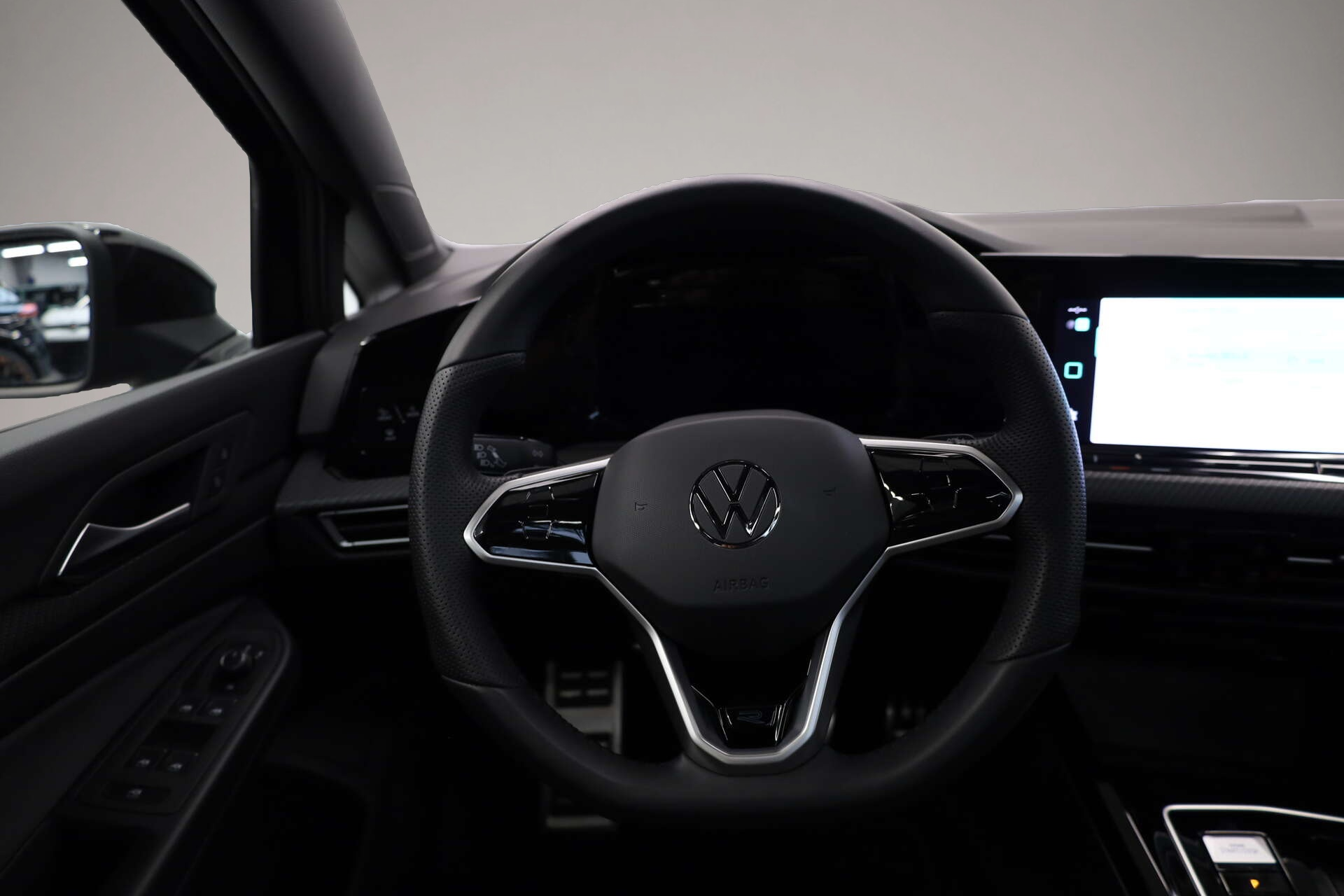 Bild 6 Volkswagen Golf Variant 1.5 eTSI R-Line