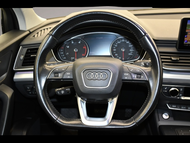 Bild 5 Audi quattro Q5 2.0 TDI S-tronic quattro design AHK/Rückkam/A