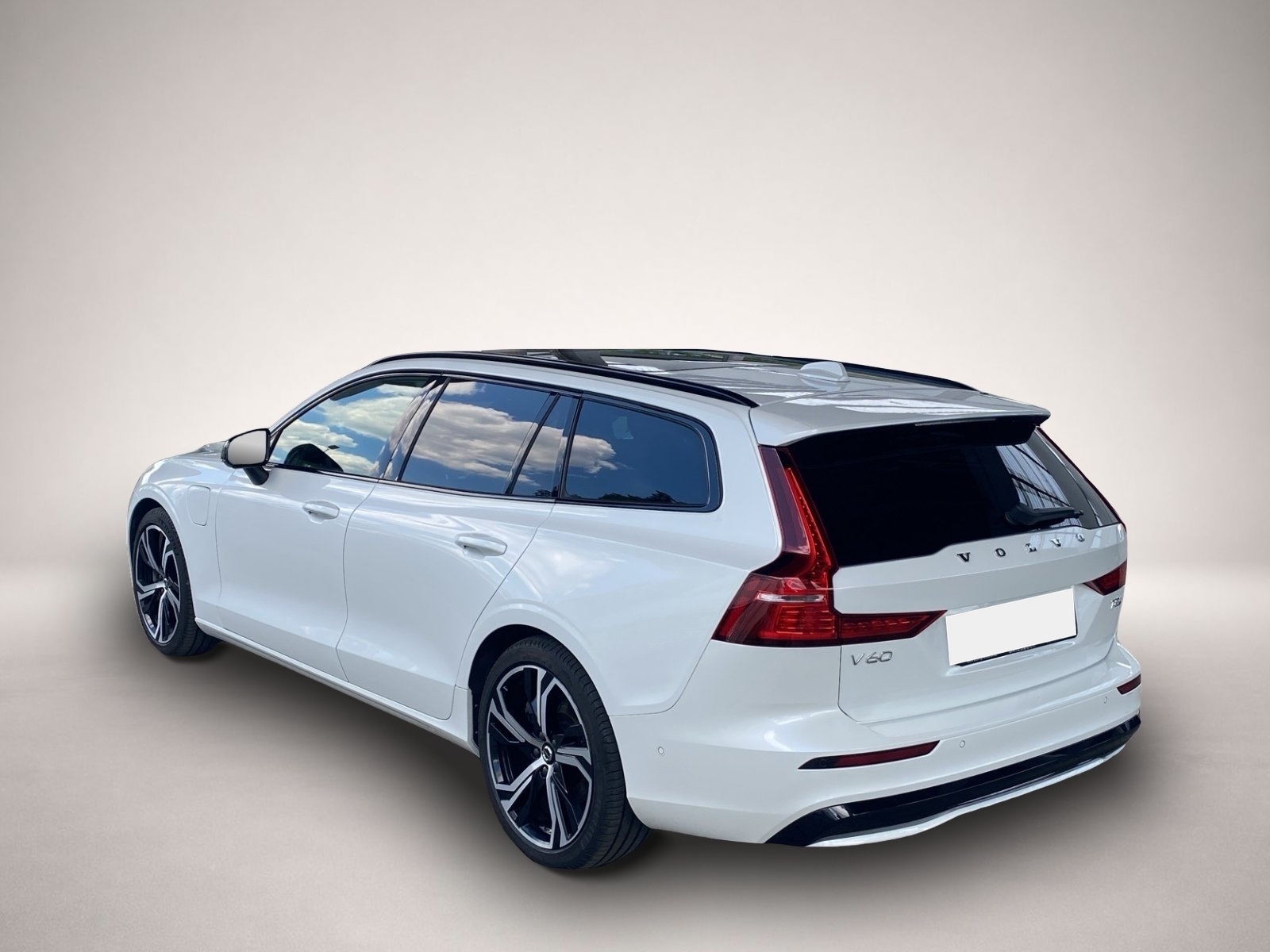 Bild 3 Volvo V60 Kombi T8 Ultra Dark Recharge WiPa*LED*Navi*