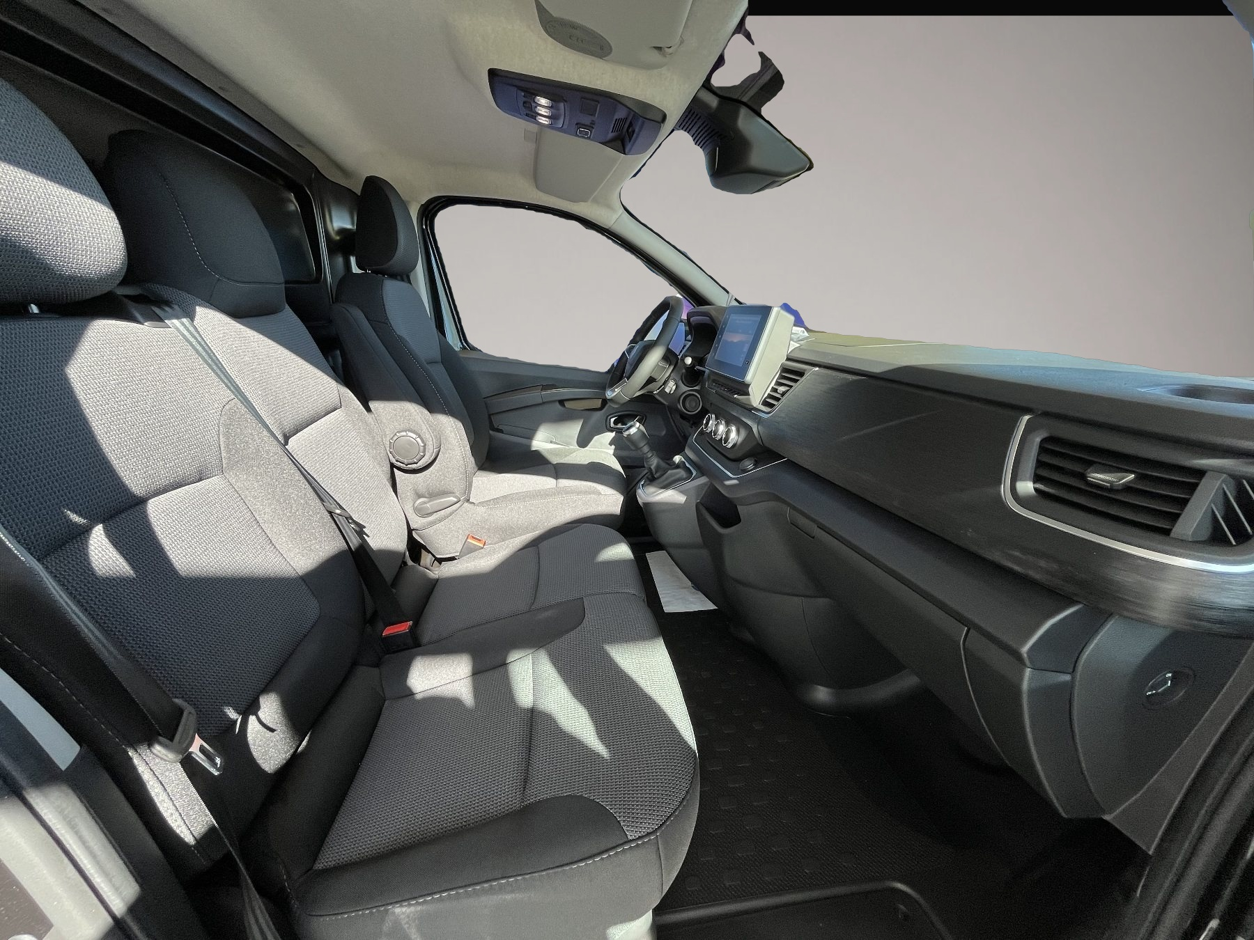 Bild 4 Renault Other Trafic Lkw Komfort L2H1 3,1t Blue dCi 130 MY25
