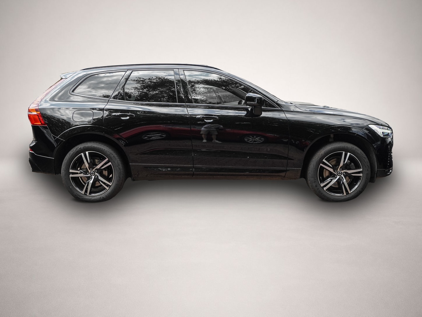 Bild 4 Volvo XC60 R Design AWD AHK Navi Leder Digitales Cockp