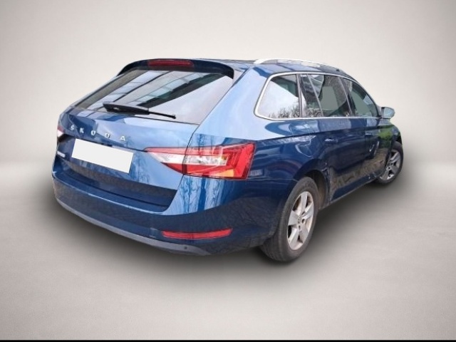 Fotografie 4 des Skoda Superb 3 Combi 1.5TSI DSG AHK/ACC/VIRTUAL/NAVI/L